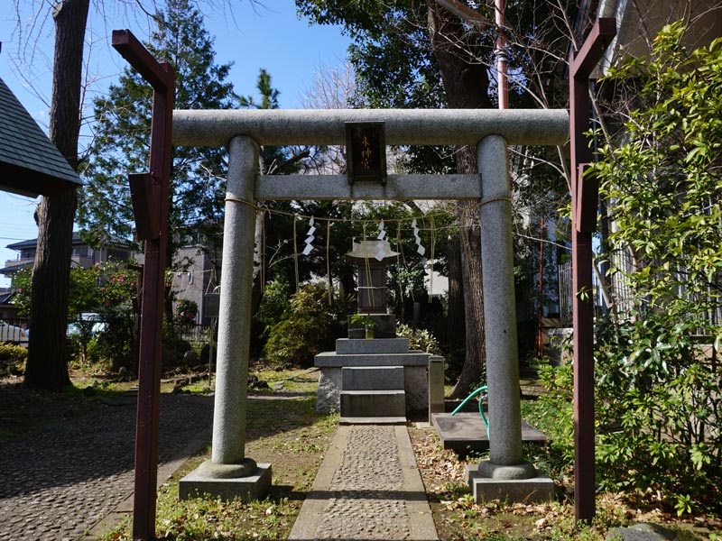 水神社